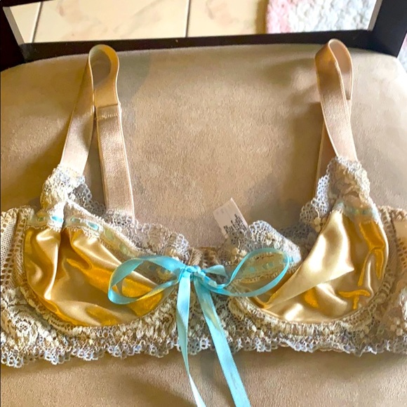 Bralet - Picture 1 of 1